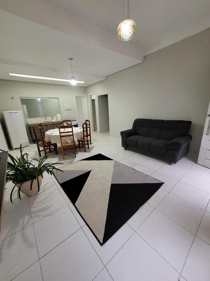 Sobrado 6 Amplo E Confortavel Em Condominio Corumba Exterior photo